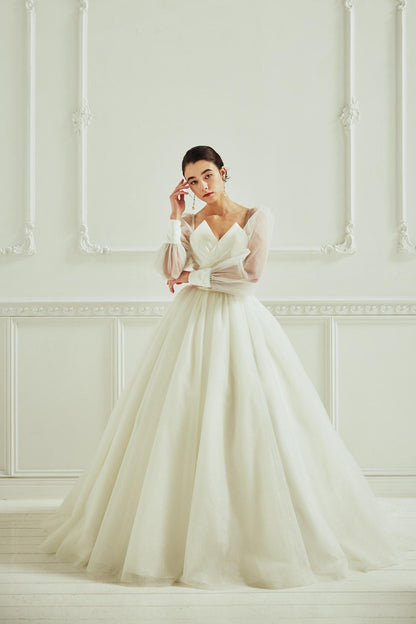 Oliver【ウェディングドレス レンタル】