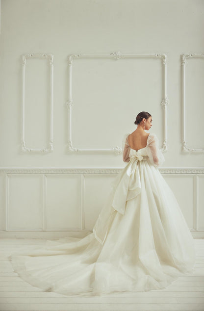 Oliver【ウェディングドレス レンタル】