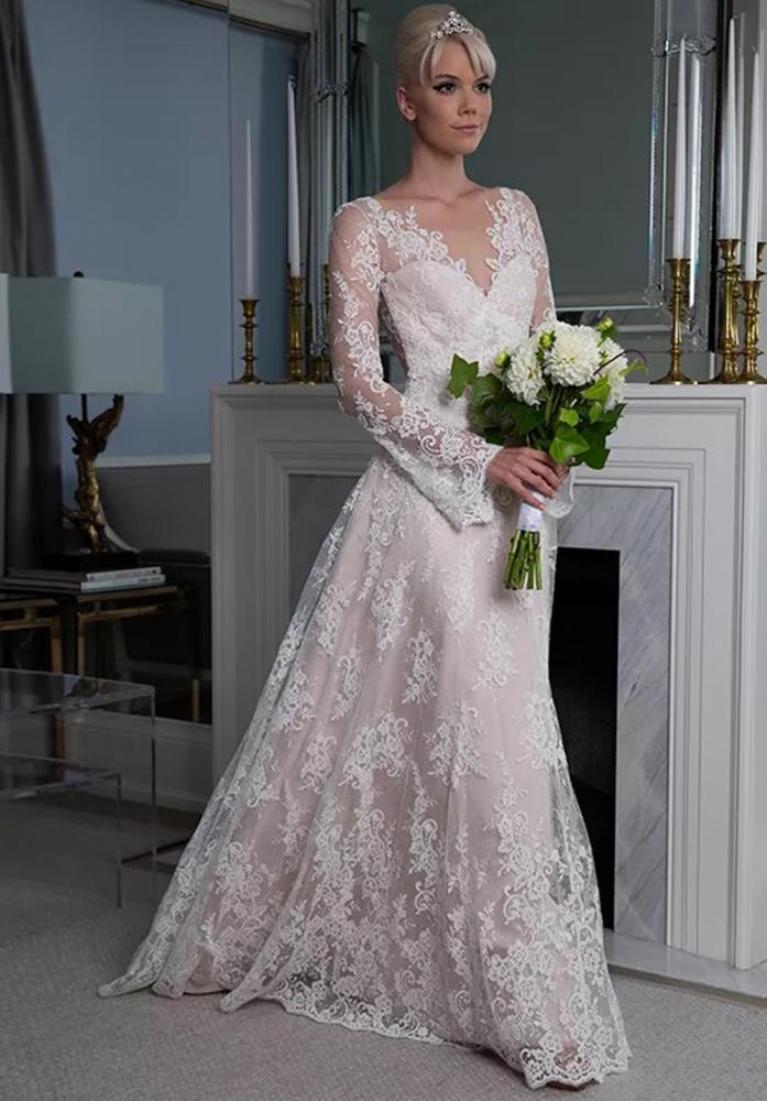 ROMONA KEVEZA L9156 【ウェディングドレス レンタル】