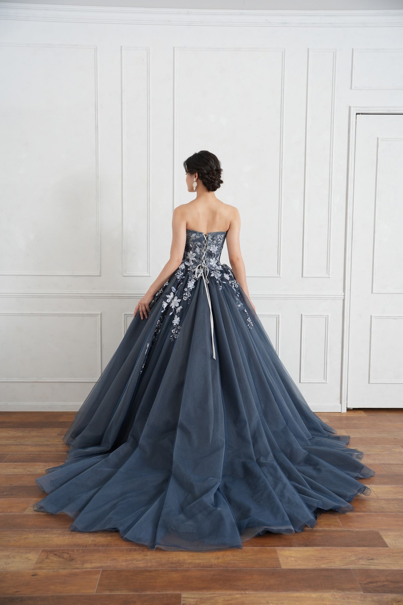 IC-152【結婚式 カラードレス】ISAMU MORITA