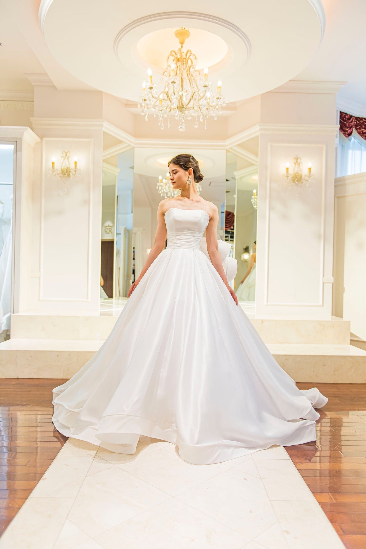 SIBILLA 【ウェディングドレス レンタル】