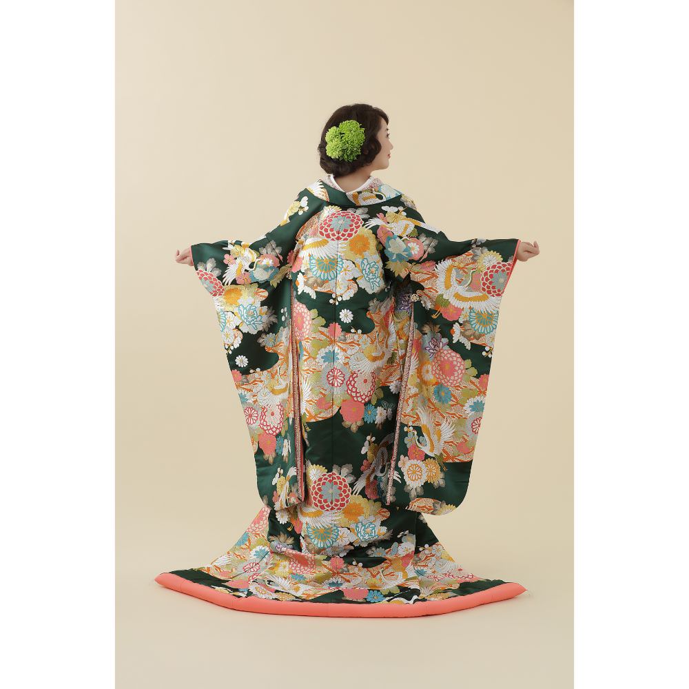 菊花飛翔の舞 【結婚式 和装 色打掛 レンタル】