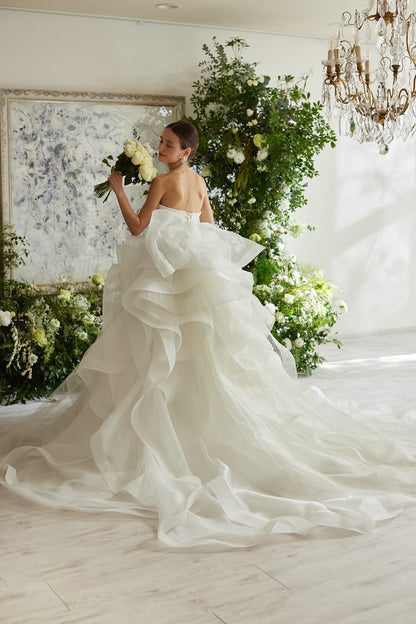 レフェクチュール 「アナ」 【結婚式 ウェディングドレス レンタル】