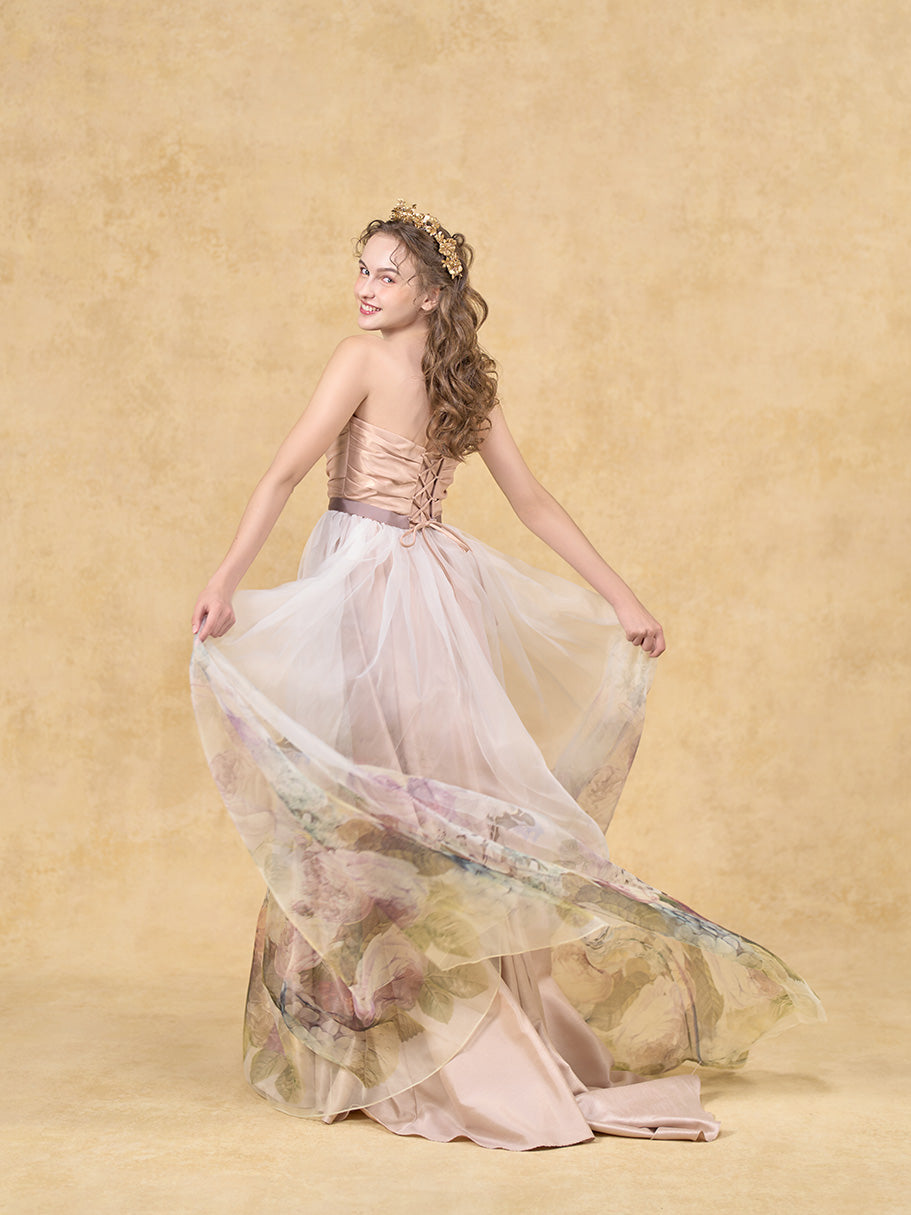 Thaleia - タレイア -【結婚式 カラードレス レンタル】