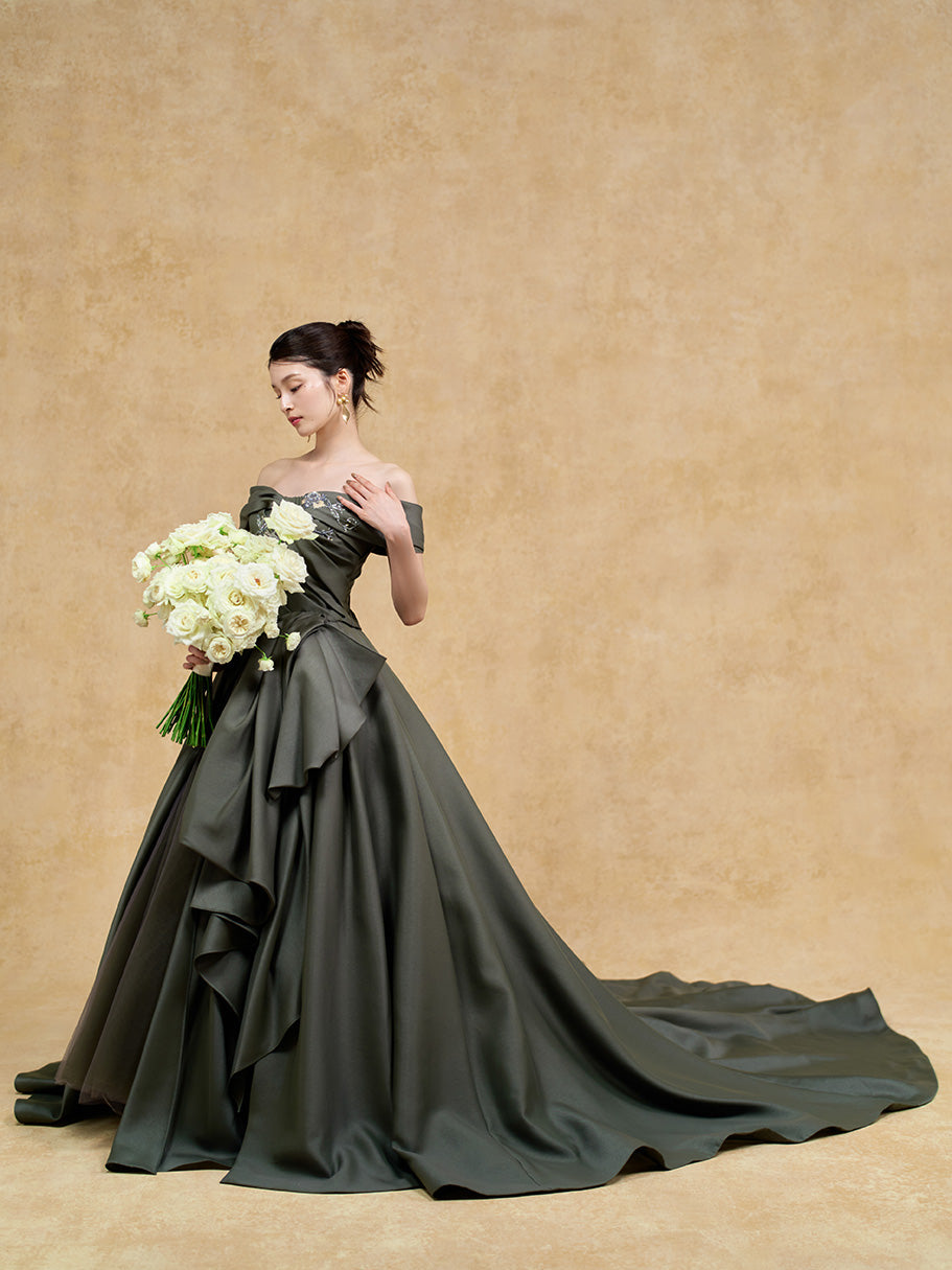 Maia - マイア -【結婚式 カラードレス レンタル】