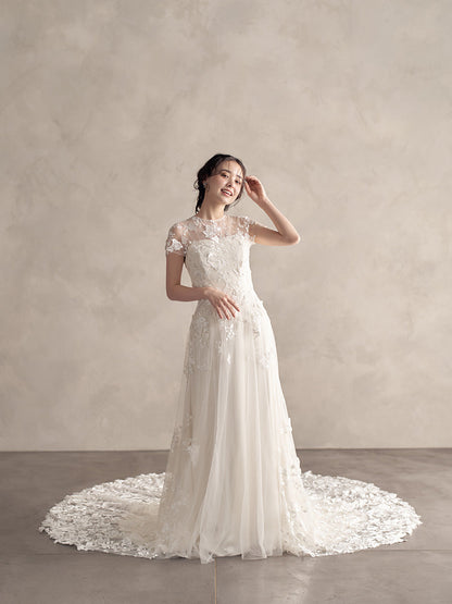 Milana - ミラーナ -【ウェディングドレス レンタル】