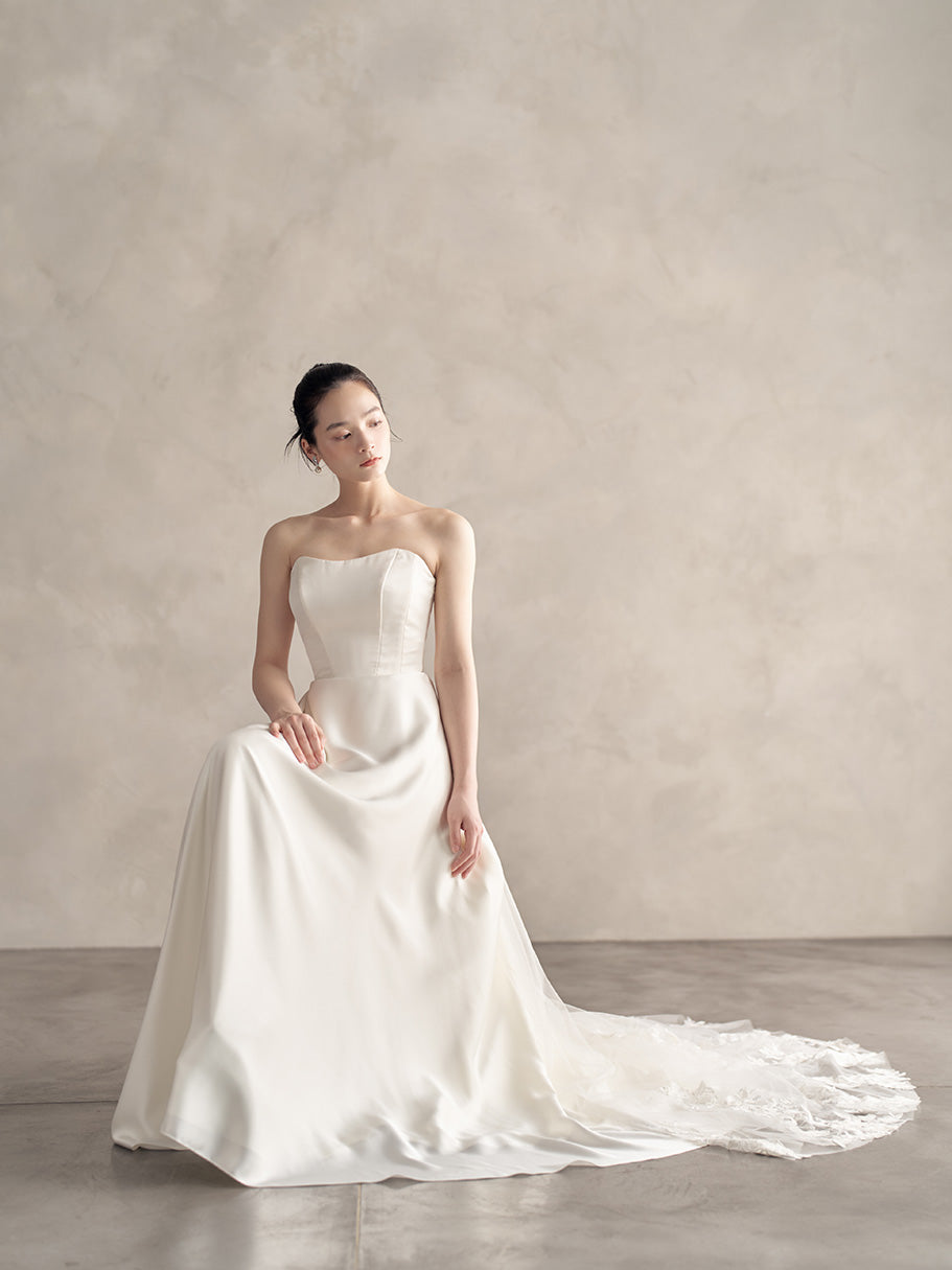 Anthu - アンス -【ウェディングドレス レンタル】