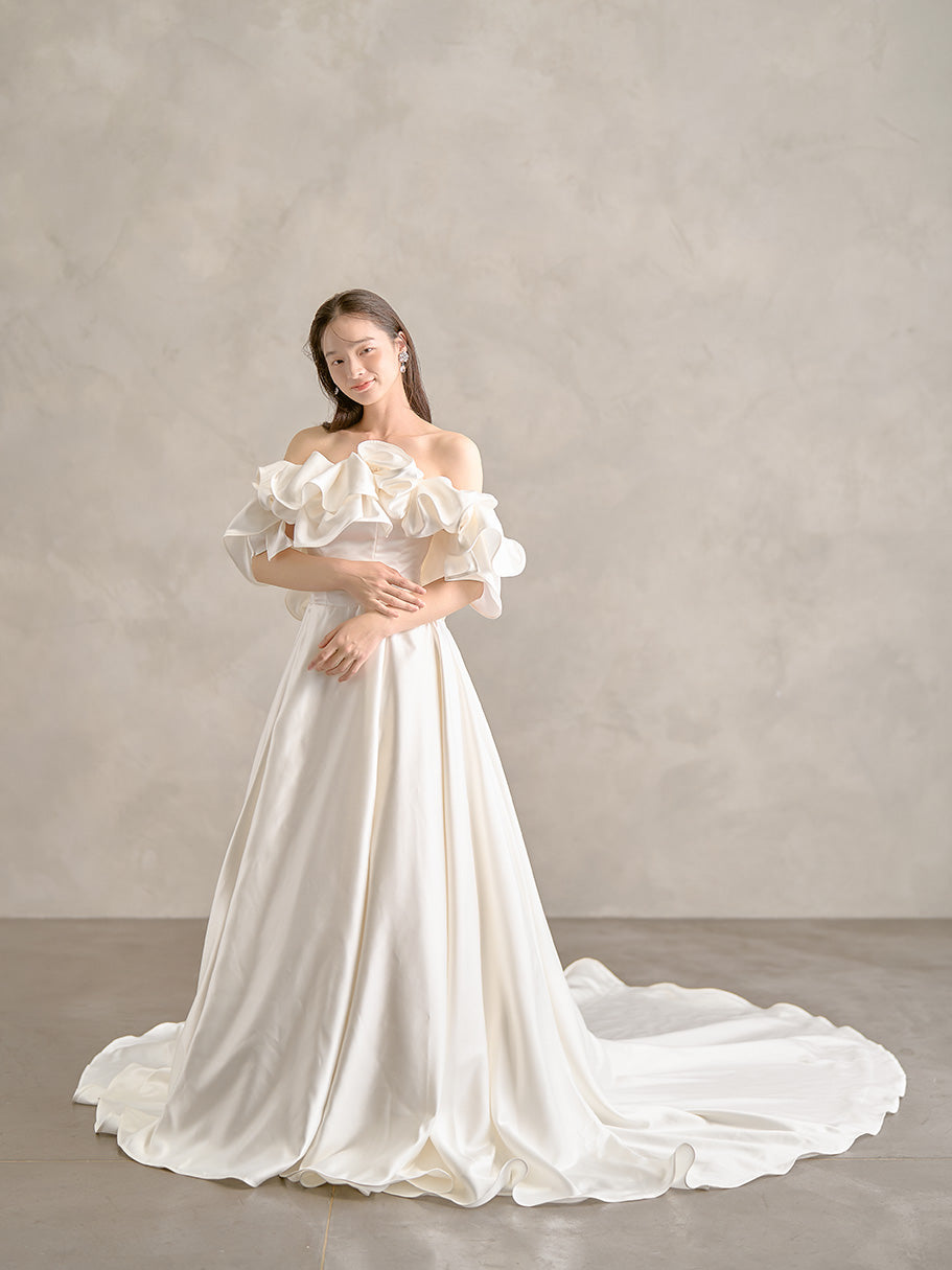 Mys - ミース -【ウェディングドレス レンタル】