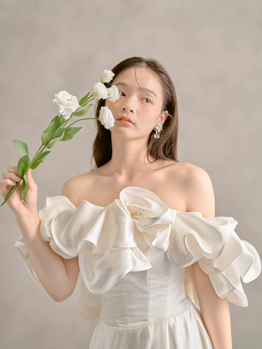 Mys - ミース -【ウェディングドレス レンタル】