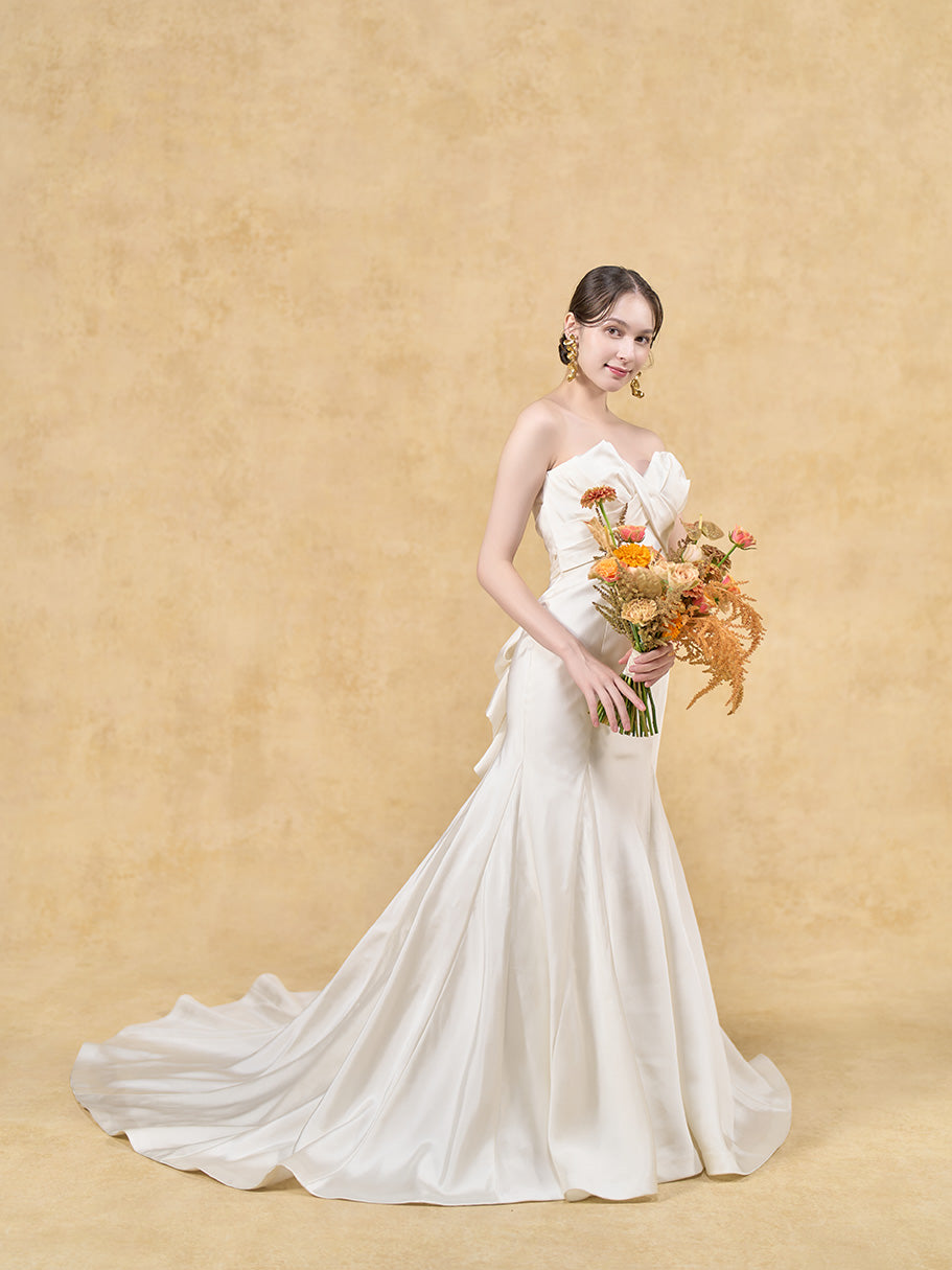 Nina - ニナ -【ウェディングドレス レンタル】