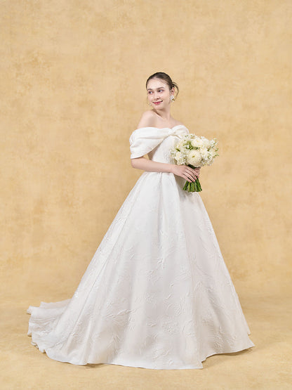 Sacro - サクロ -【ウェディングドレス レンタル】