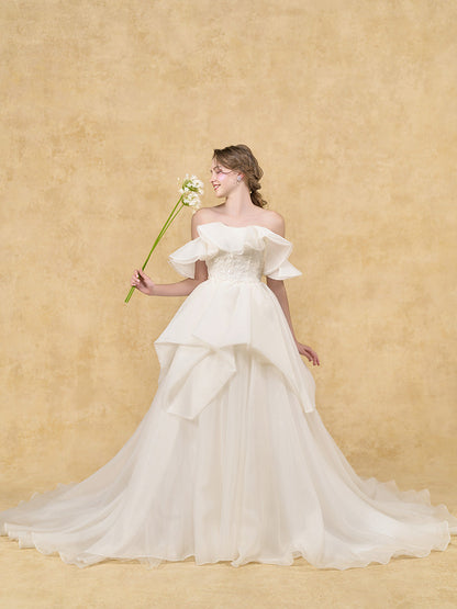 Culus - キュラス -【ウェディングドレス レンタル】