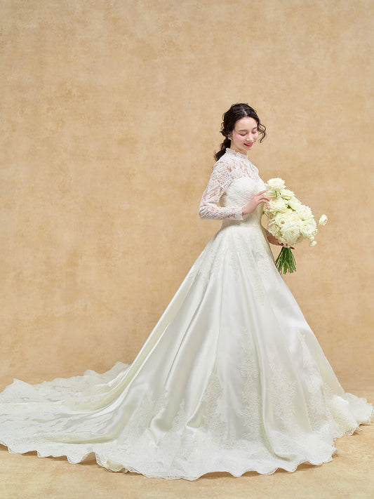 Sarah - サラ -【ウェディングドレス レンタル】