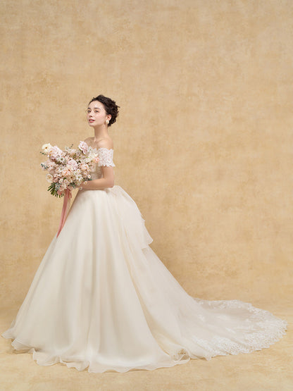 Mina - ミーナ -【ウェディングドレス レンタル】