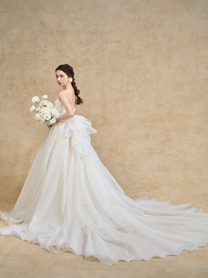 Mona - モナ -【ウェディングドレス レンタル】