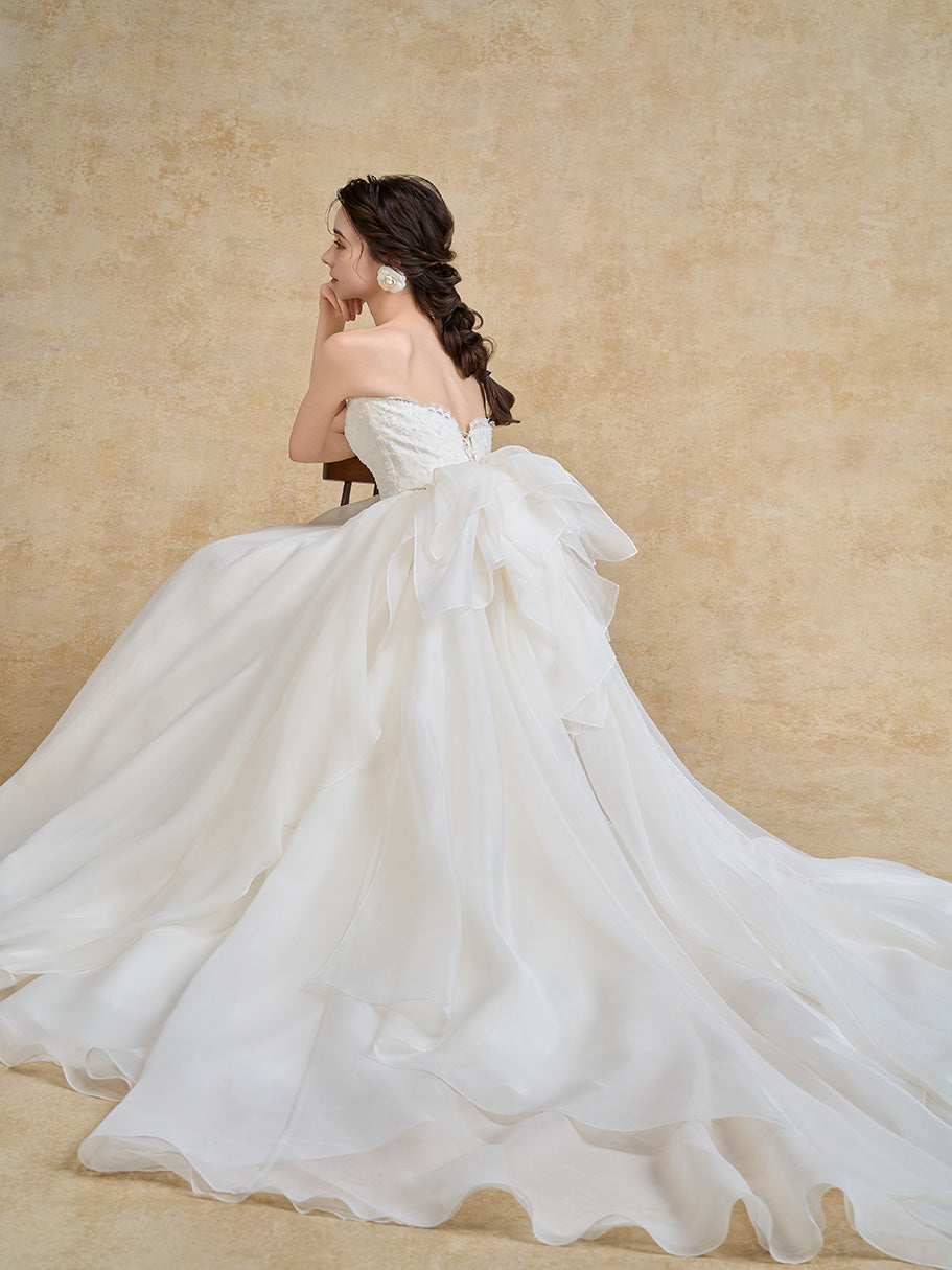 Mona - モナ -【ウェディングドレス レンタル】