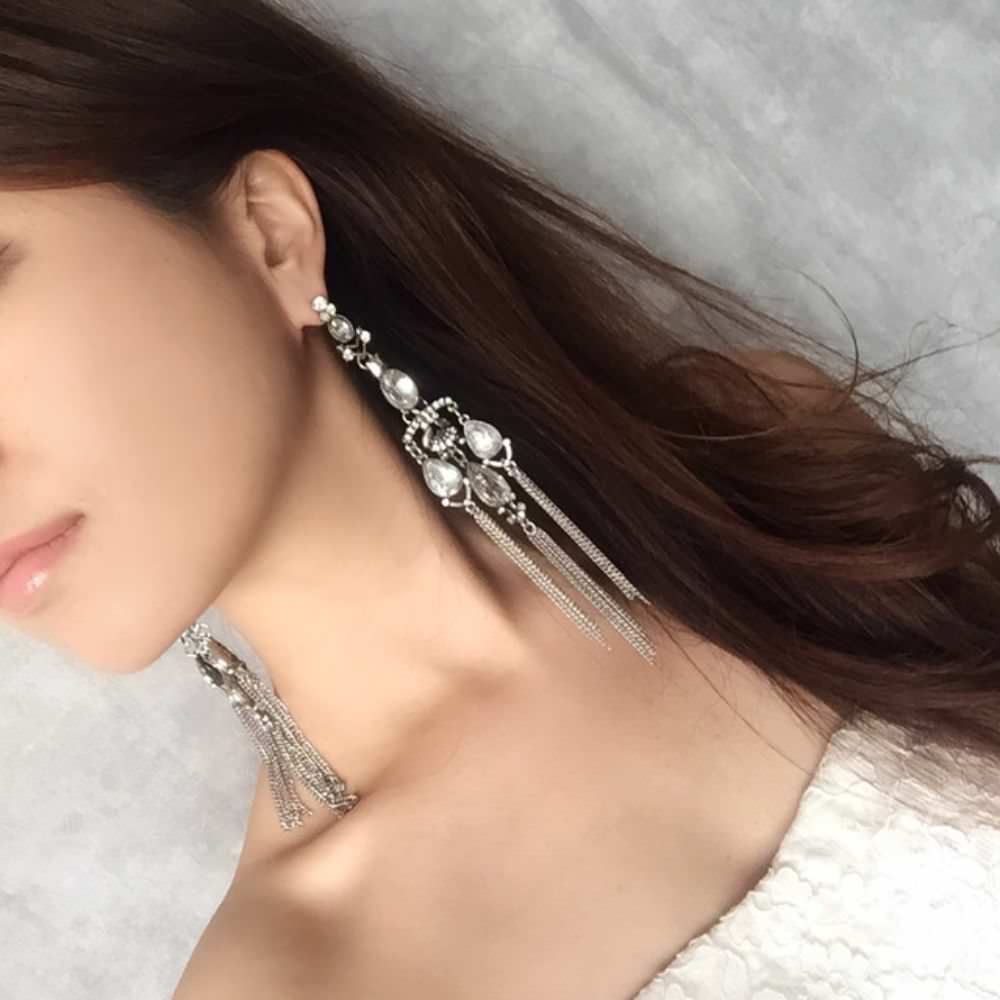 【ピアス・イヤリング】pyoi タッセルピアス/ブライダルアクセサリー 【結婚式 ピアス イヤリング】