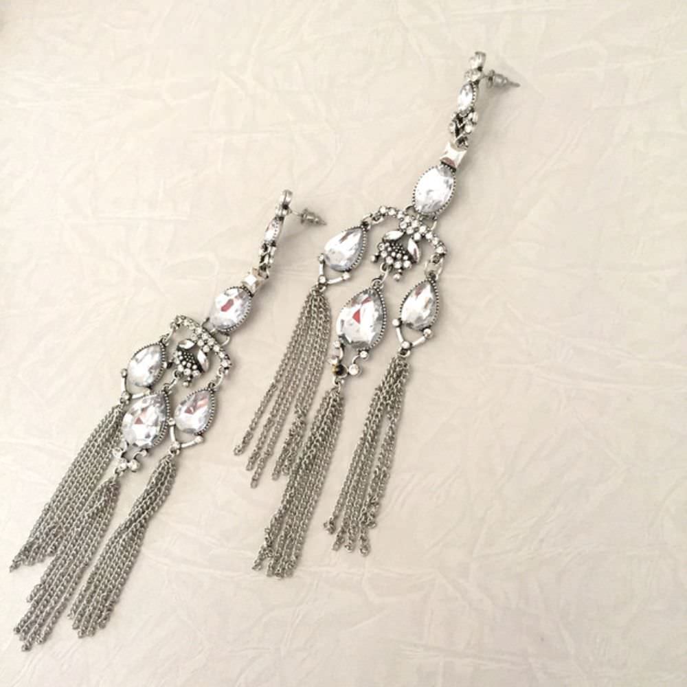 【ピアス・イヤリング】pyoi タッセルピアス/ブライダルアクセサリー 【結婚式 ピアス イヤリング】