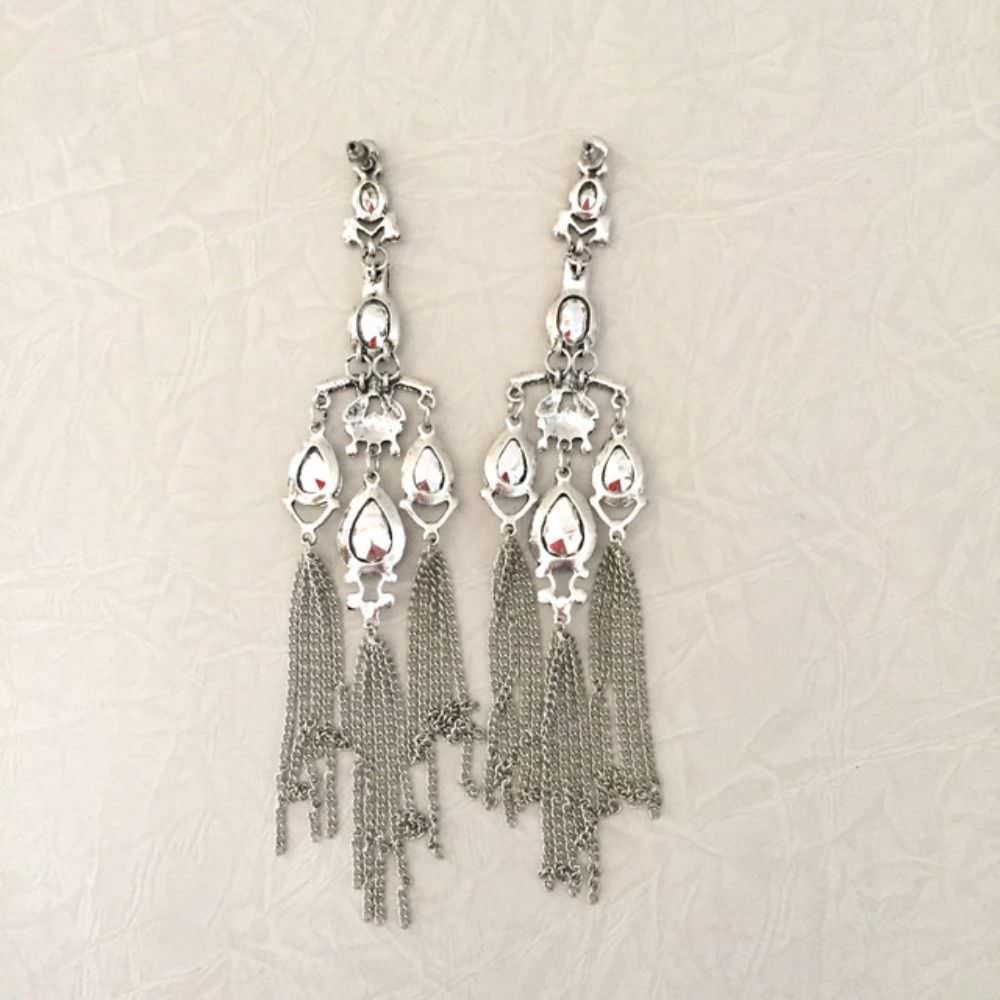 【ピアス・イヤリング】pyoi タッセルピアス/ブライダルアクセサリー 【結婚式 ピアス イヤリング】