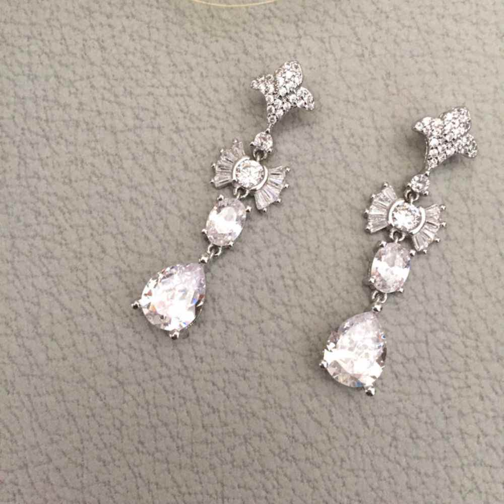 【ピアス・イヤリング】spread ジルコニアピアス/ブライダルアクセサリー 【結婚式 ピアス イヤリング】