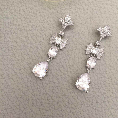 【ピアス・イヤリング】spread ジルコニアピアス/ブライダルアクセサリー 【結婚式 ピアス イヤリング】