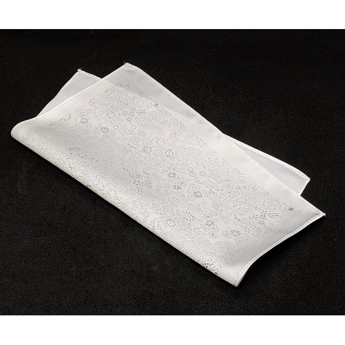 【着物職人手作り 金彩シルクポケットチーフ】ホワイト シルバー Nsplus 19915 【結婚式 ハンカチ チーフ 小物】