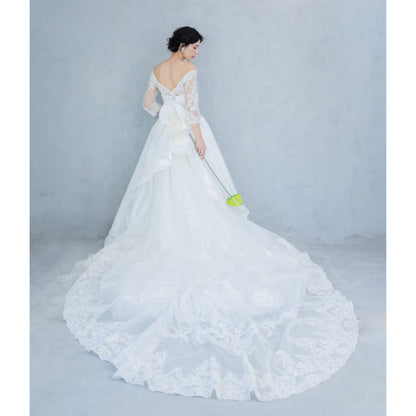 Resoll ⅽollection DIANA【ウェディングドレス レンタル】