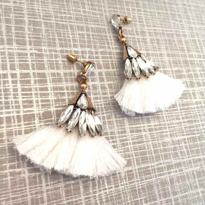 class タッセルピアス/ブライダルアクセサリー 【結婚式 ピアス イヤリング】