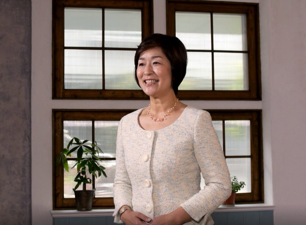 室屋佳子(披露宴) 【結婚式 披露宴 司会】