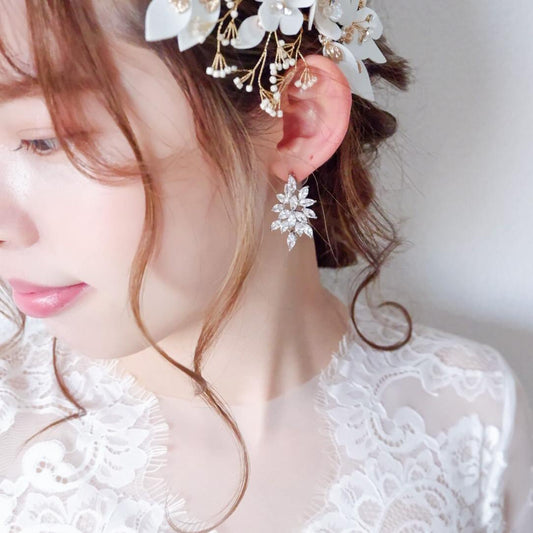 【ピアス】ビジュー リーフ クリスタル ウェディング ブライダルピアス c7 【結婚式 ピアス イヤリング】