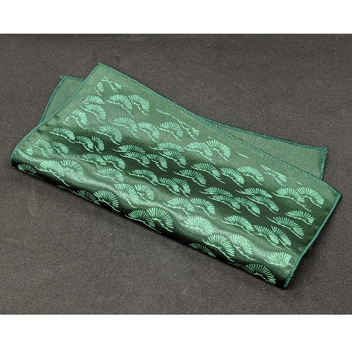 【着物職人手作り 金彩シルクポケットチーフ】グリーン Nsplus 19921 【結婚式 ハンカチ チーフ 小物】