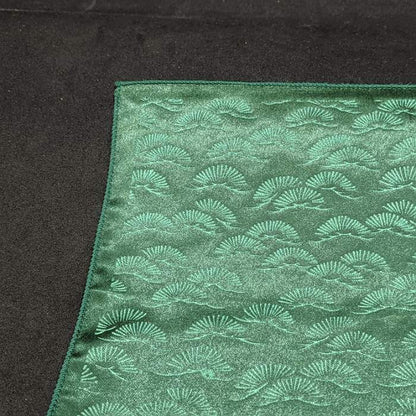 【着物職人手作り 金彩シルクポケットチーフ】グリーン Nsplus 19921 【結婚式 ハンカチ チーフ 小物】