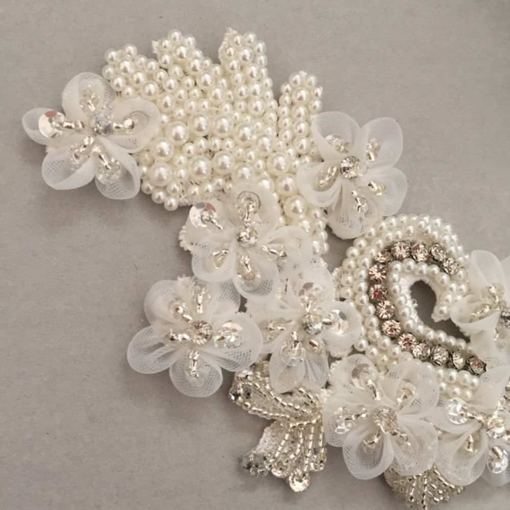 【ヘッドドレス】Cheri 刺繍ヘッドアクセサリー 【結婚式 ヘアアクセサリー】