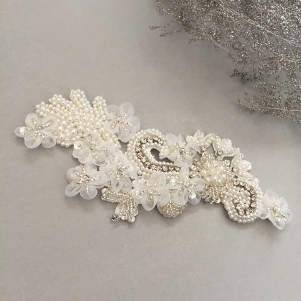 【ヘッドドレス】Cheri 刺繍ヘッドアクセサリー 【結婚式 ヘアアクセサリー】