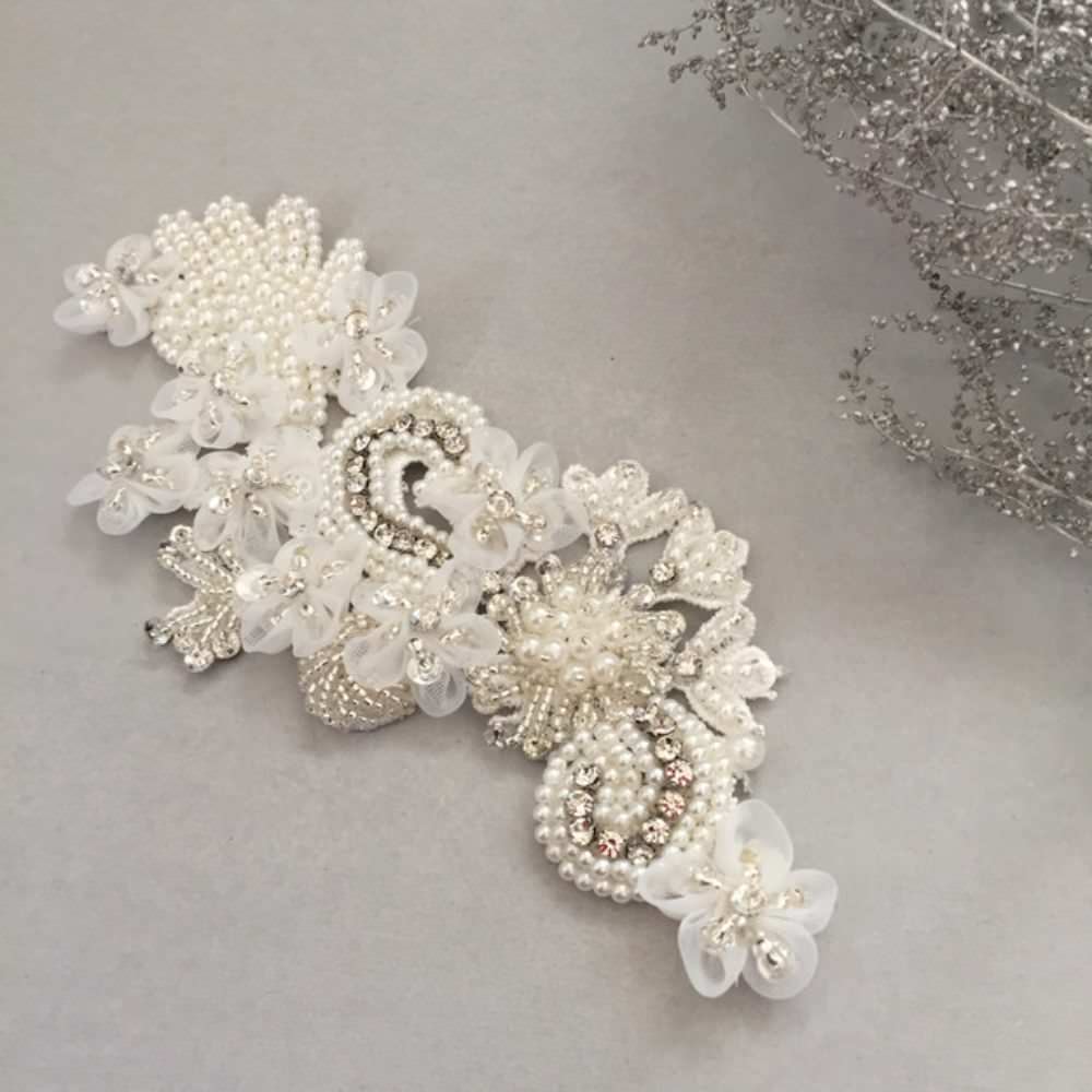 【ヘッドドレス】Cheri 刺繍ヘッドアクセサリー 【結婚式 ヘアアクセサリー】