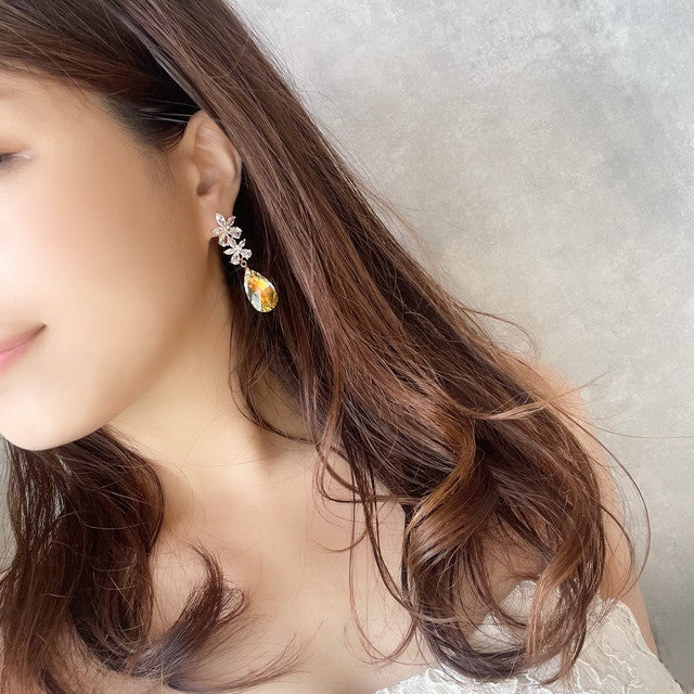 【ピアス・イヤリング】オリジナル商品fleur ジルコニアピアス/ブライダルアクセサリー 【結婚式 ピアス イヤリング】