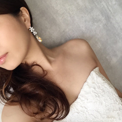 【ピアス・イヤリング】オリジナル商品fleur ジルコニアピアス/ブライダルアクセサリー 【結婚式 ピアス イヤリング】