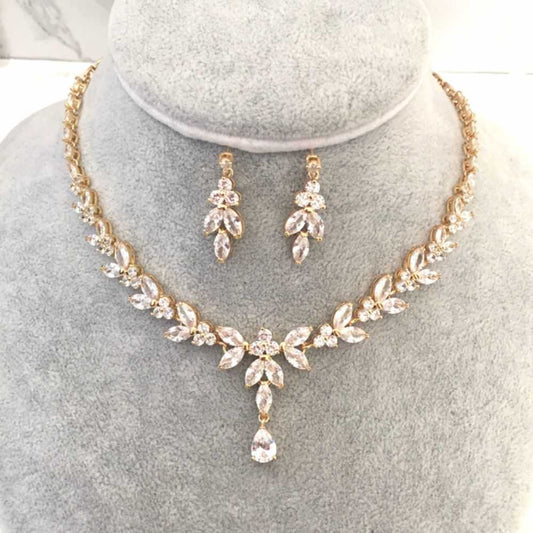 chic gold ジルコニアネックレス&ピアスセット/ブライダルアクセサリー 【結婚式 アクセサリーセット】