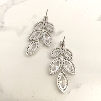 rin ジルコニアネックレス&ピアスセット/ブライダルアクセサリー 【結婚式 アクセサリーセット】