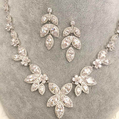 rin ジルコニアネックレス&ピアスセット/ブライダルアクセサリー 【結婚式 アクセサリーセット】
