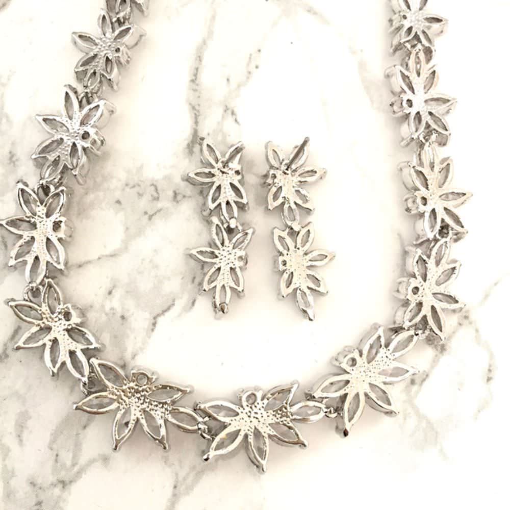 flower ジルコニアネックレス&ピアスセット/ブライダルアクセサリー 【結婚式 アクセサリーセット】