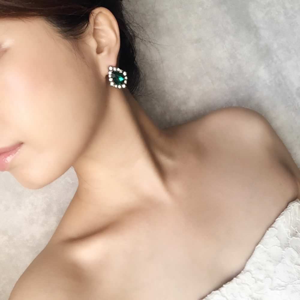 【ピアス・イヤリング】colorful ブライダルビジューピアス 【結婚式 ピアス イヤリング】
