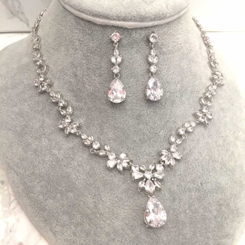 juri silverジルコニアネックレス&ピアスセット/ブライダルアクセサリー 【結婚式 アクセサリーセット】