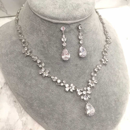 juri silverジルコニアネックレス&ピアスセット/ブライダルアクセサリー 【結婚式 アクセサリーセット】