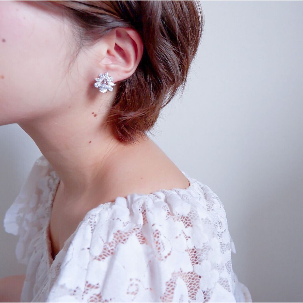 【ピアス】ビジュー クリスタル ブライダルピアス d9 【結婚式 ピアス イヤリング】