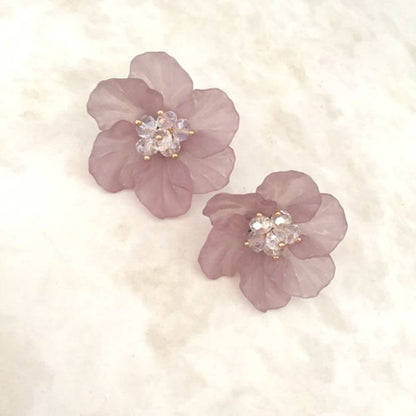 【ピアス・イヤリング】clear ビジューフラワーピアス/ブライダルアクセサリー 【結婚式 ピアス イヤリング】