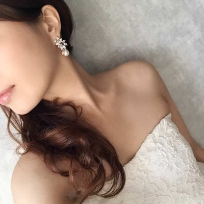 【ピアス・イヤリング】torsion ジルコニアピアス/ブライダルアクセサリー 【結婚式 ピアス イヤリング】