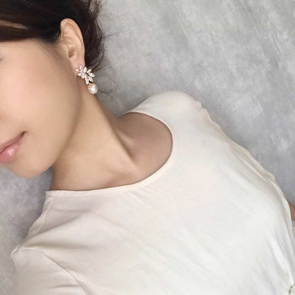 【ピアス・イヤリング】torsion ジルコニアピアス/ブライダルアクセサリー 【結婚式 ピアス イヤリング】