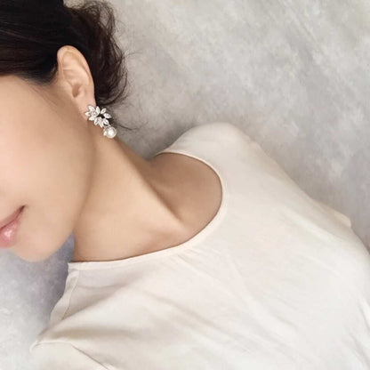 【ピアス・イヤリング】torsion ジルコニアピアス/ブライダルアクセサリー 【結婚式 ピアス イヤリング】