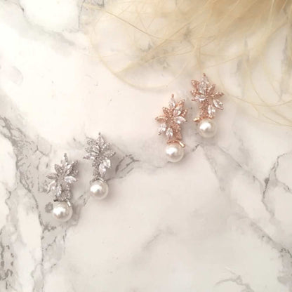 【ピアス・イヤリング】torsion ジルコニアピアス/ブライダルアクセサリー 【結婚式 ピアス イヤリング】